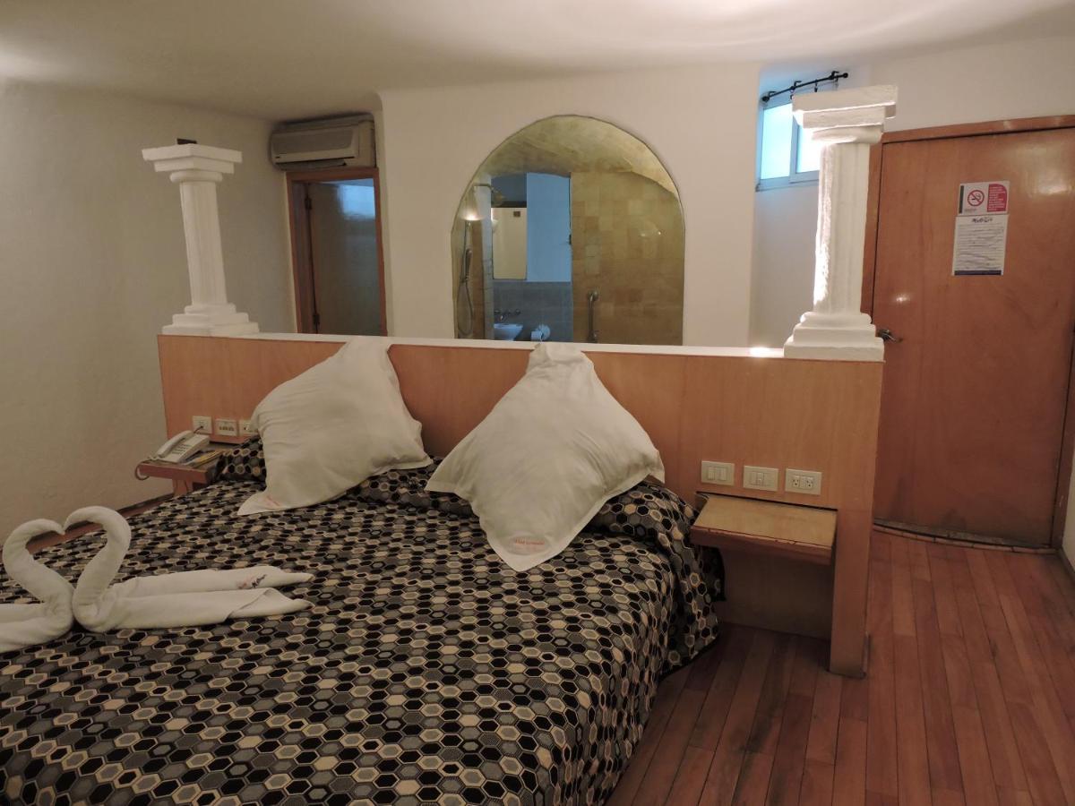 Motel Mykonos Пуэбла Экстерьер фото
